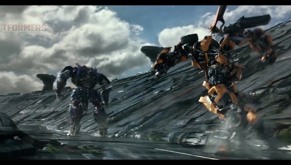 Transformers The Last Knight   Teaser Trailer Screenshot Gallery 0448 (448 of 523)